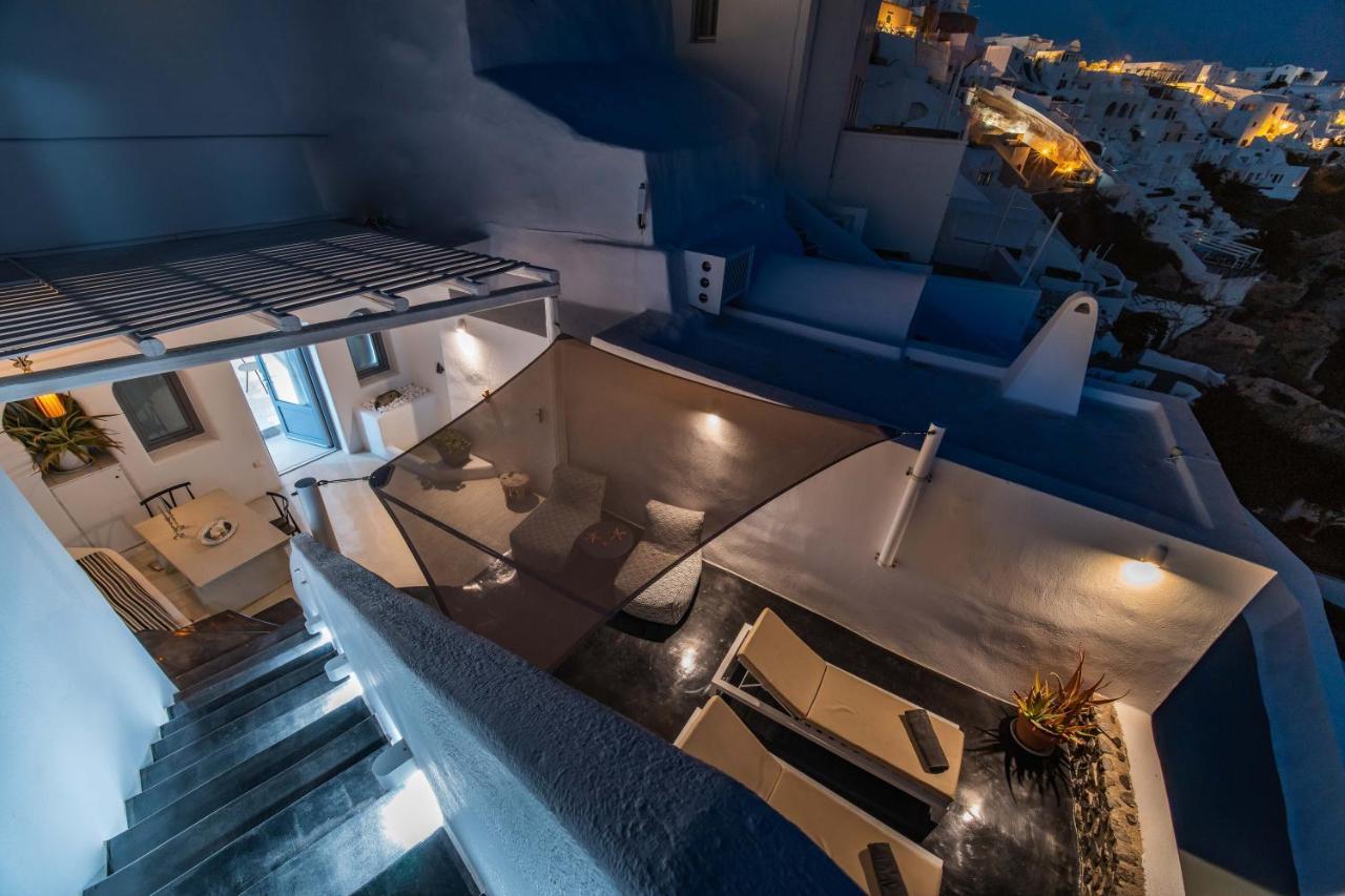 Solstice Luxury Suites Oía Dış mekan fotoğraf