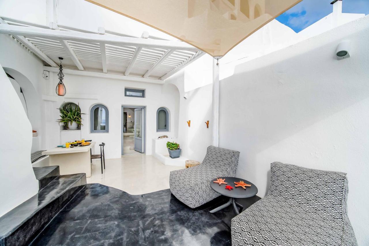 Solstice Luxury Suites Oía Dış mekan fotoğraf