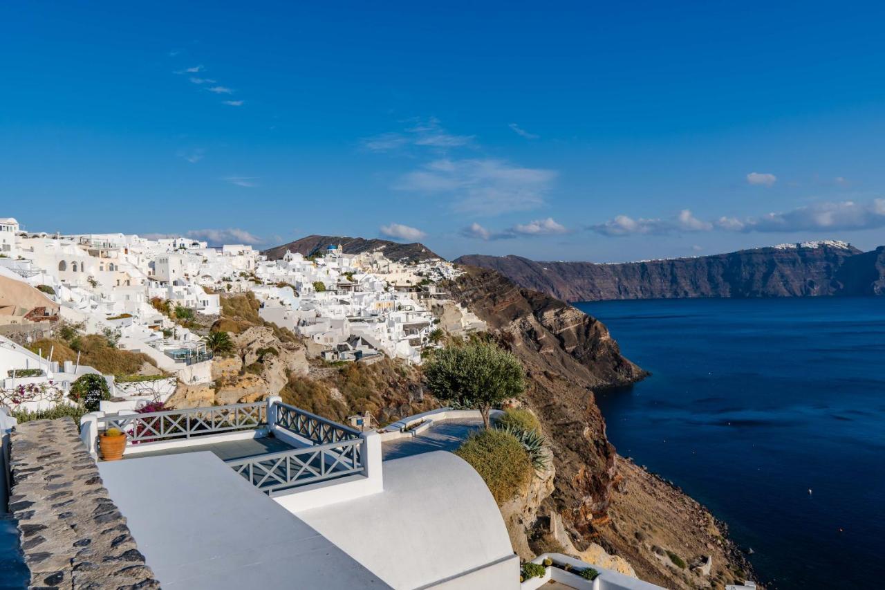 Solstice Luxury Suites Oía Dış mekan fotoğraf